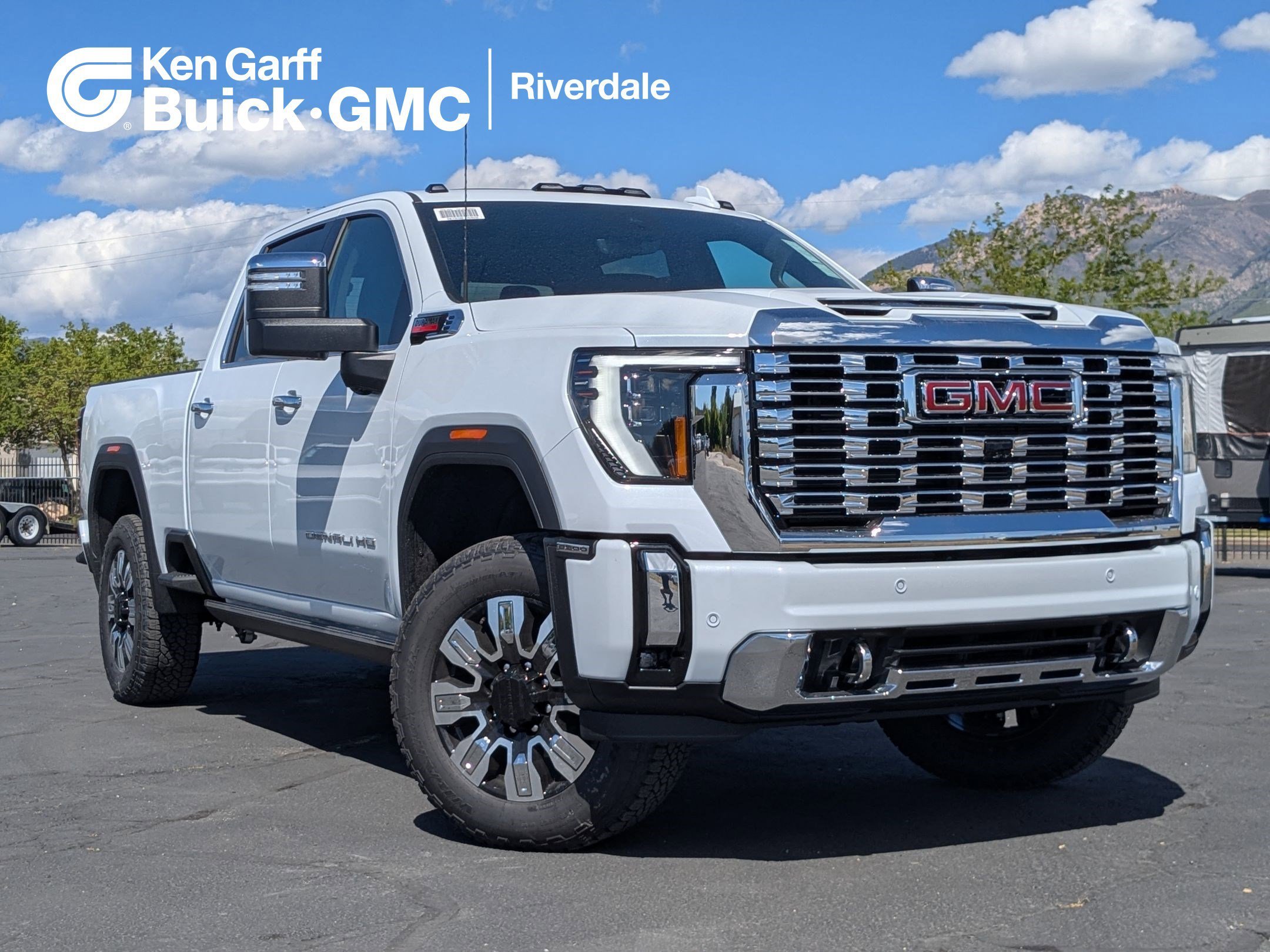 2026 GMC Sierra 4WD Crew Cab Standard Box Denali's photo