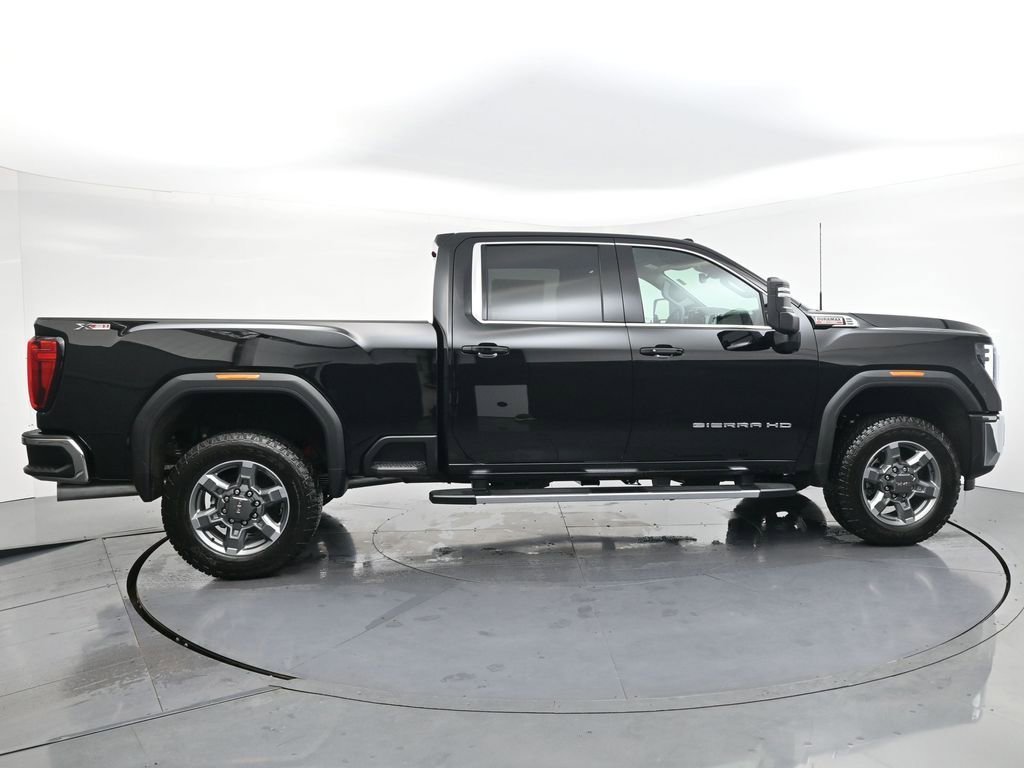 2026 GMC Sierra 3500HD SLE - Photo 6