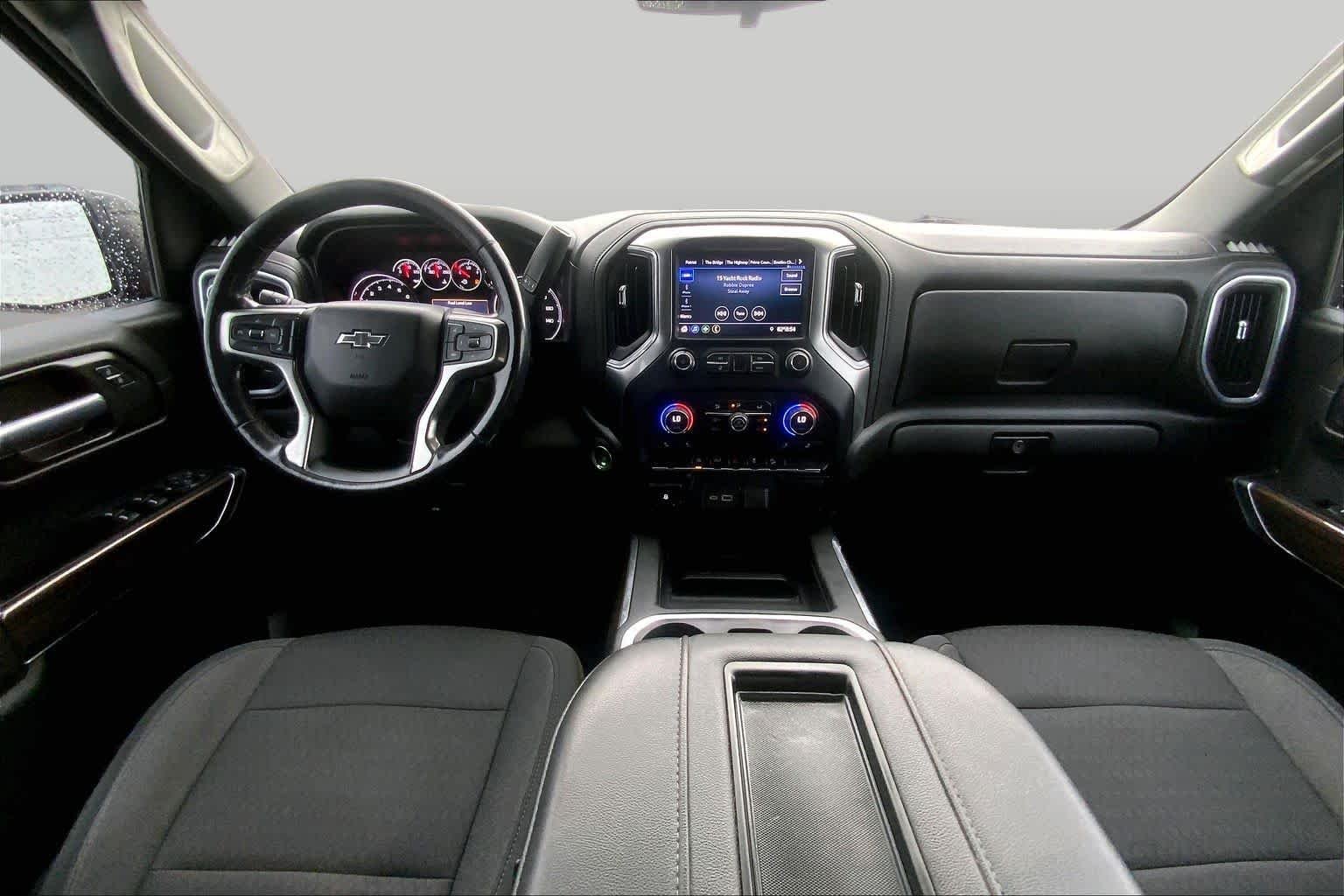 Used 2021 CHERRY RED TINTCOAT Chevrolet RST image 15