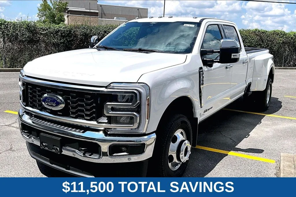 2026 Ford Super Duty F-350 Lariat
