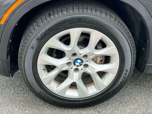 Used 2019 Gray BMW xDrive35i image 10