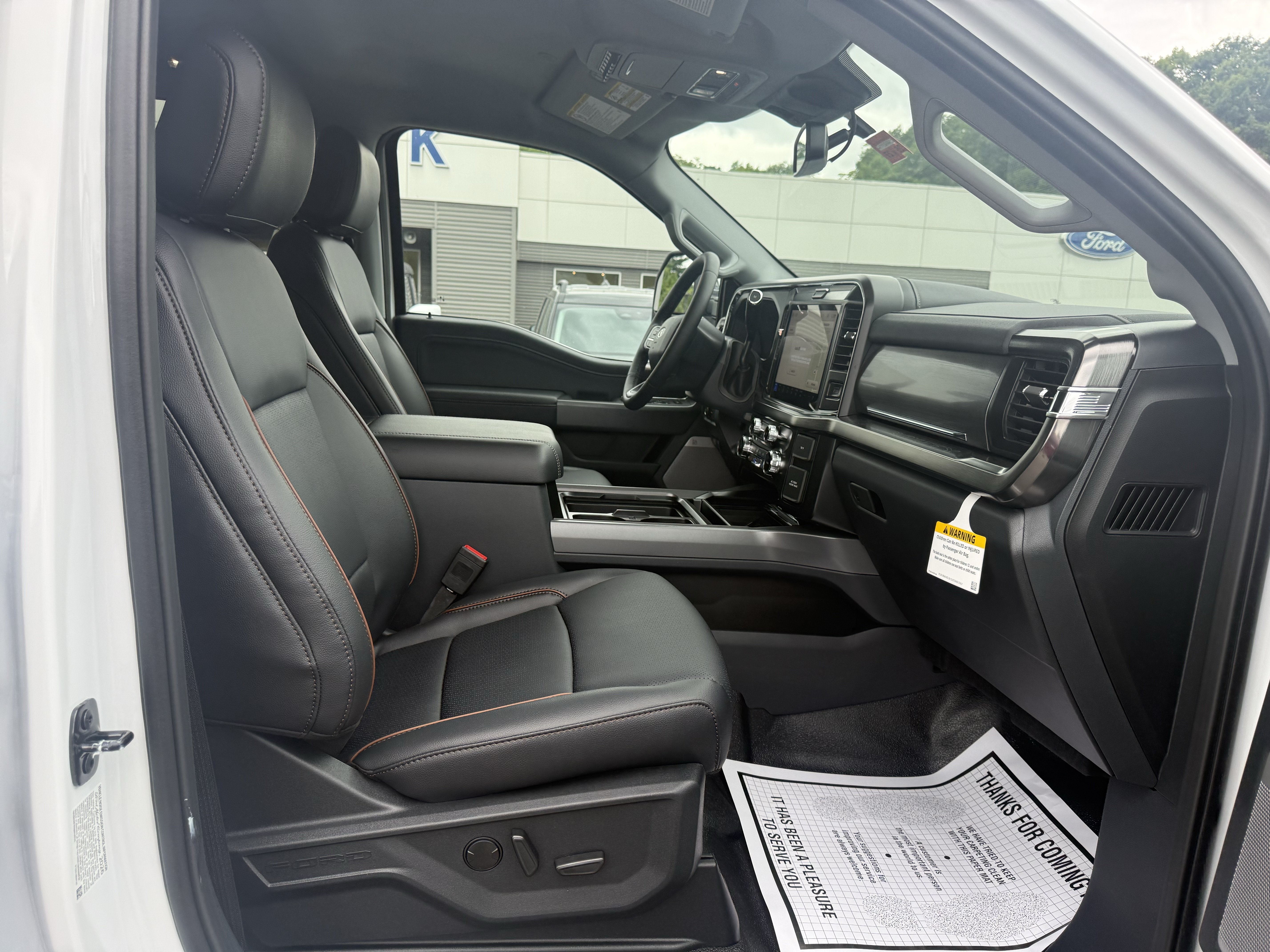 New 2026 Oxford White Ford F-350® Lariat® image 3
