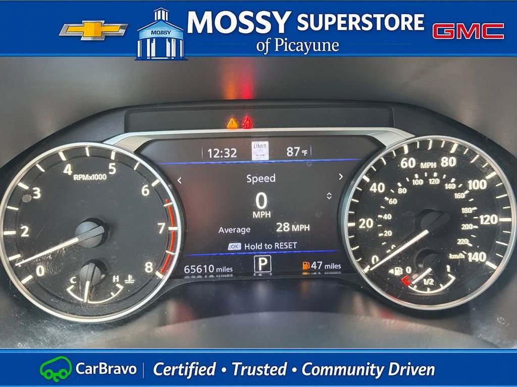 Used 2020 Gray Nissan Platinum FWD image 19