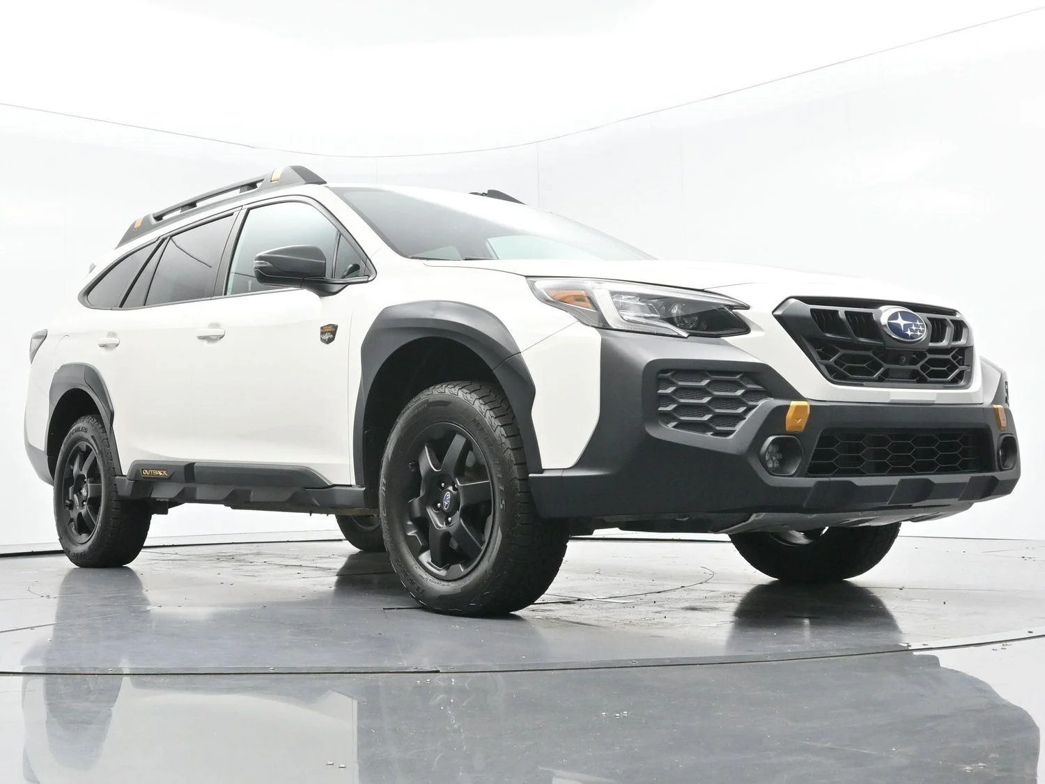 Used 2024 Crystal White Pearl Subaru Wilderness image 41
