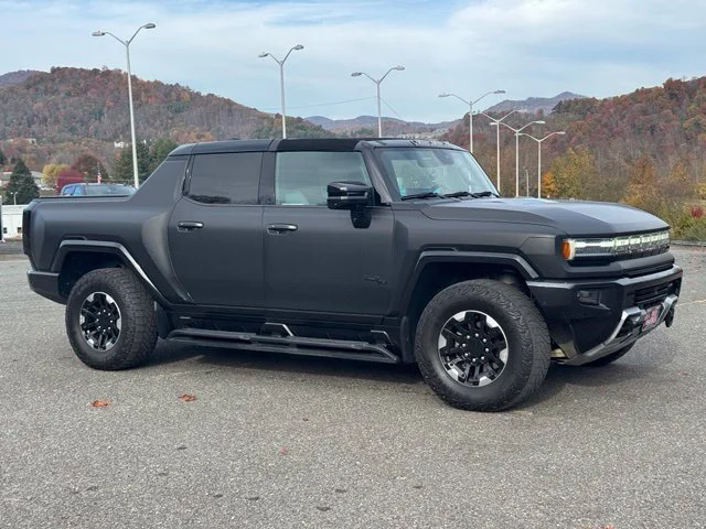 Used 2023 White GMC 3X image 7