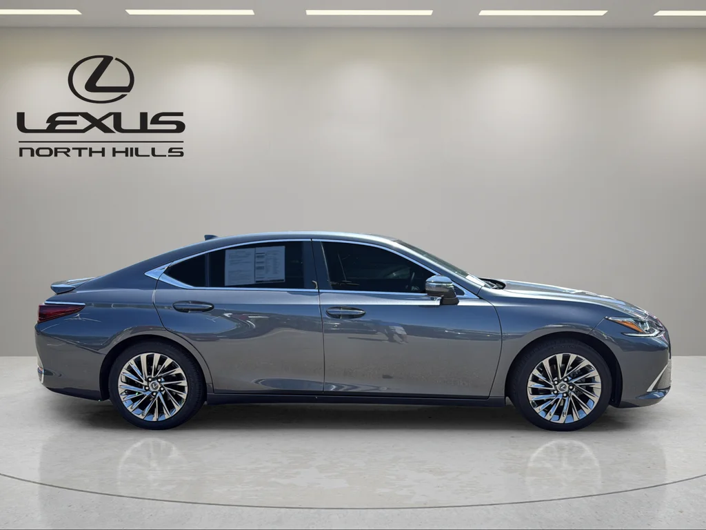 Certified Used 2024 Gray Lexus 300h Luxury image 5