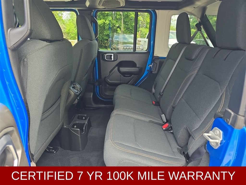 Used 2024 Blue Jeep Sport S image 16