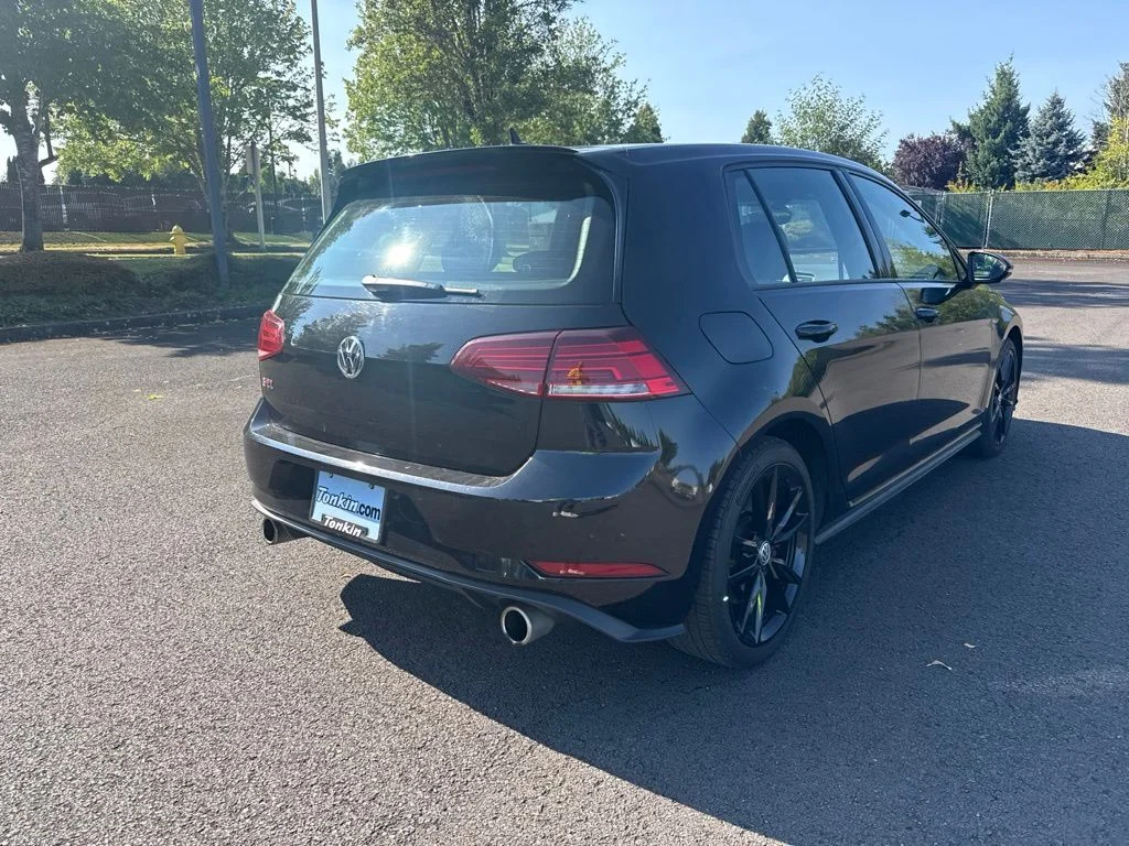 Used 2021 Deep Black Volkswagen 2.0T SE image 7