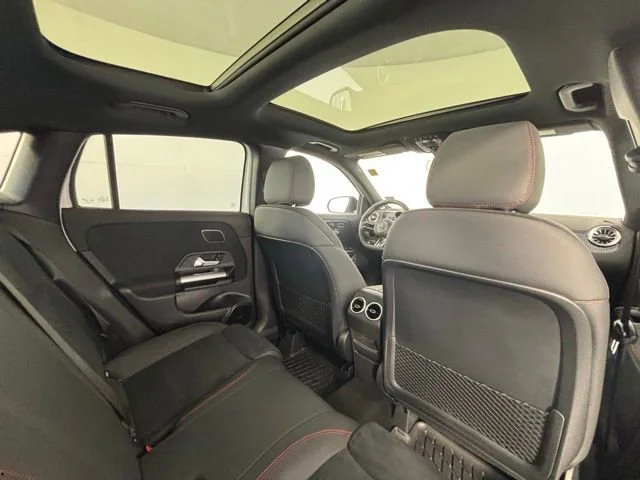 New 2026 Polar White Mercedes-Benz GLA 250 image 81
