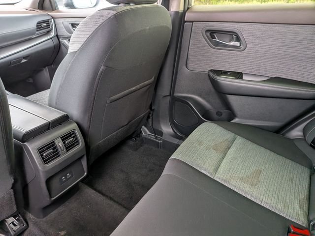 Used 2023 Gray Nissan SV image 34
