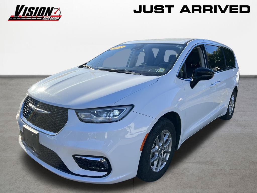 2024 Chrysler Pacifica