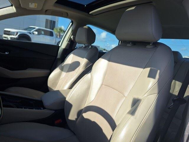 Used 2023 Platinum White Pearl Honda Touring image 13