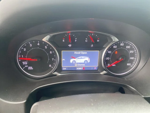 Used 2024 Silver GMC SLT image 15
