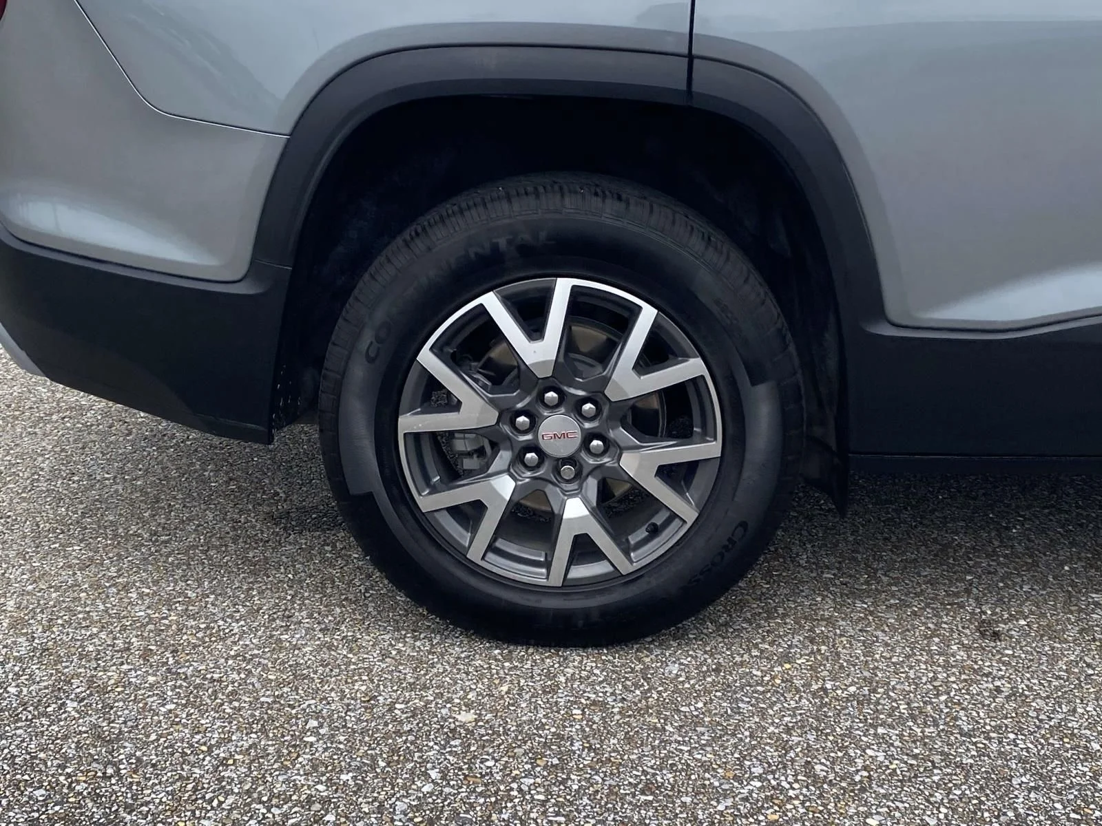 Used 2023 Silver GMC SLE image 9