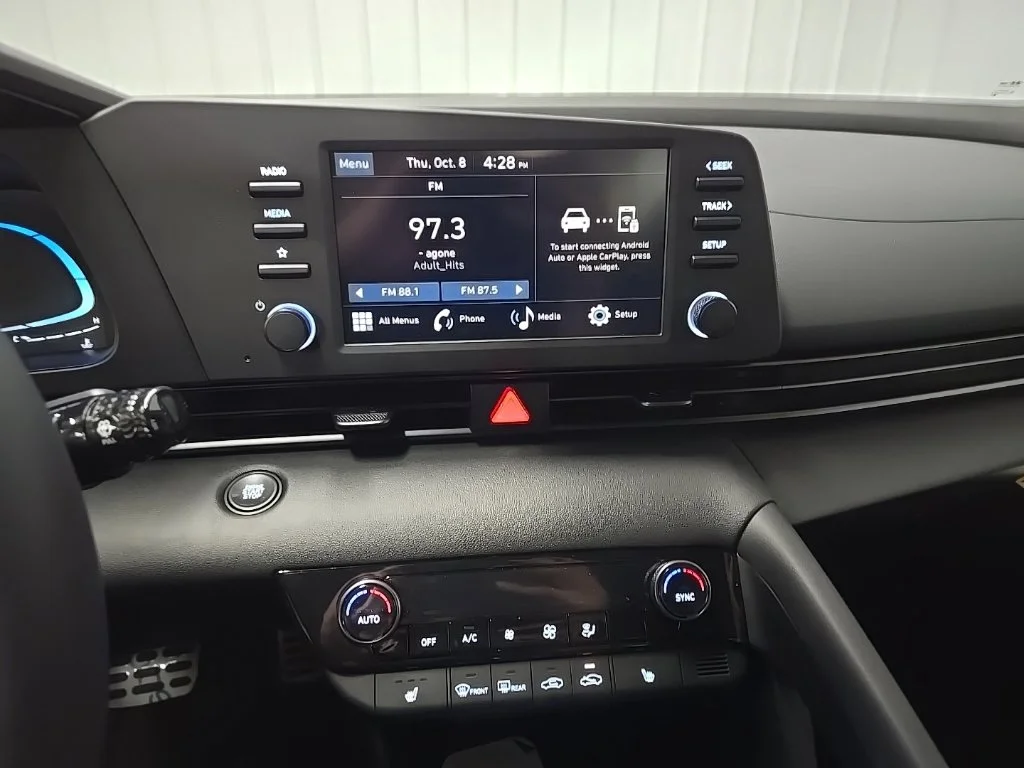 New 2026 Gray Hyundai SEL Sport image 25
