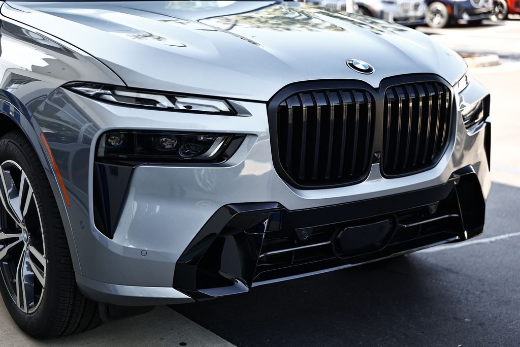 New 2027 Skyscraper Grey Metallic BMW xDrive40i image 2