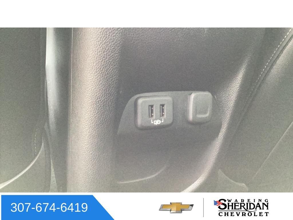 Used 2020 BLACK Chevrolet 4WD Z71 image 27