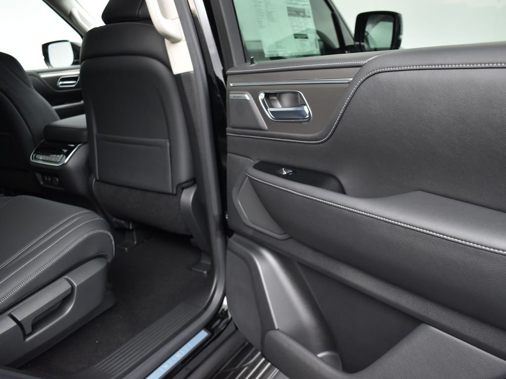 Used 2025 Black INFINITI PURE image 22