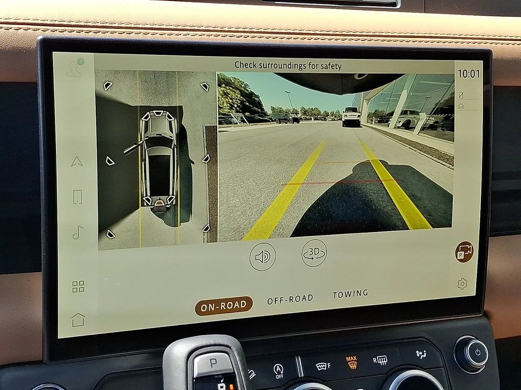 New 2026  Land Rover X-Dynamic SE image 16