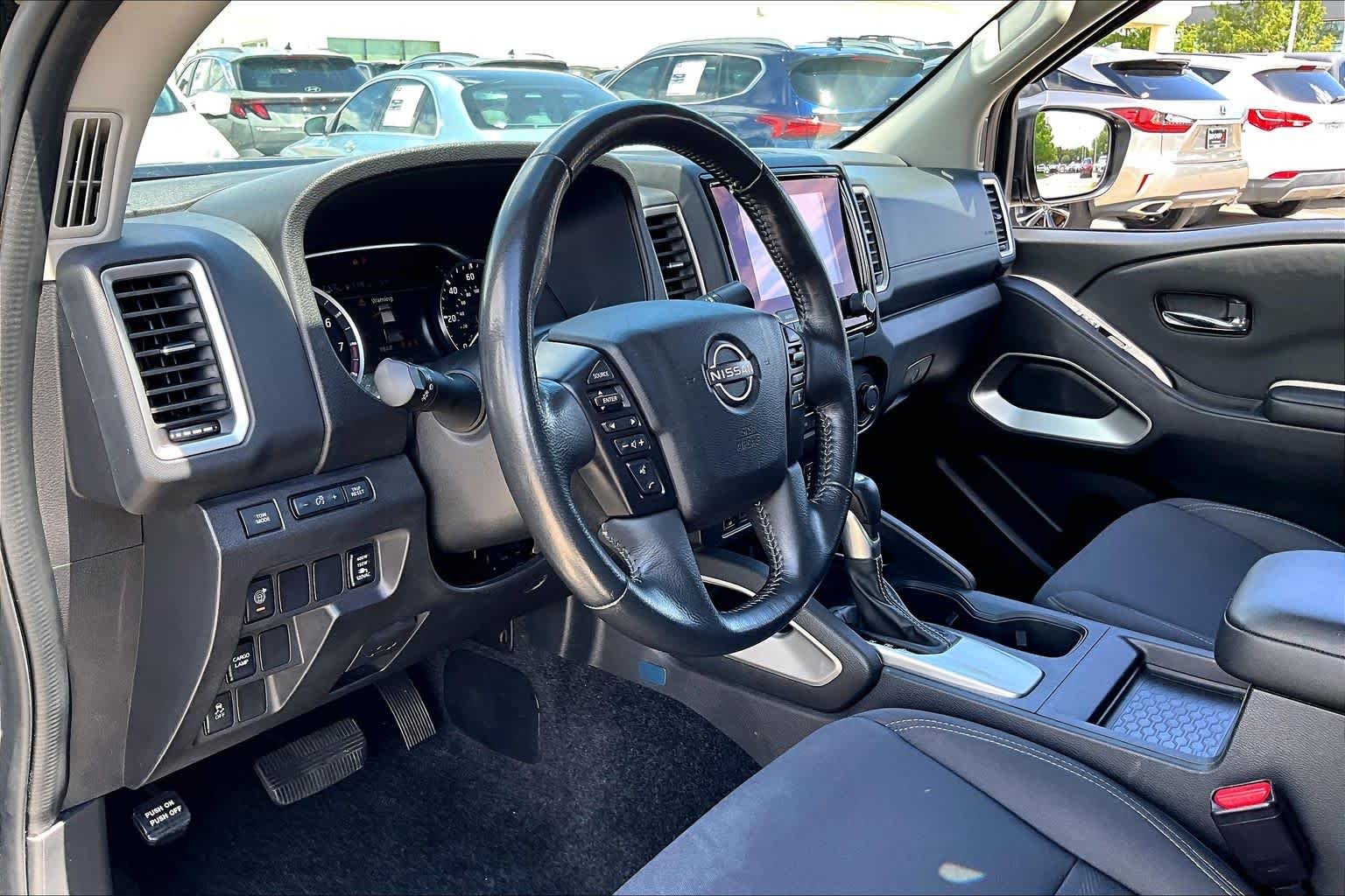 Used 2023 Super Black Nissan SV image 16
