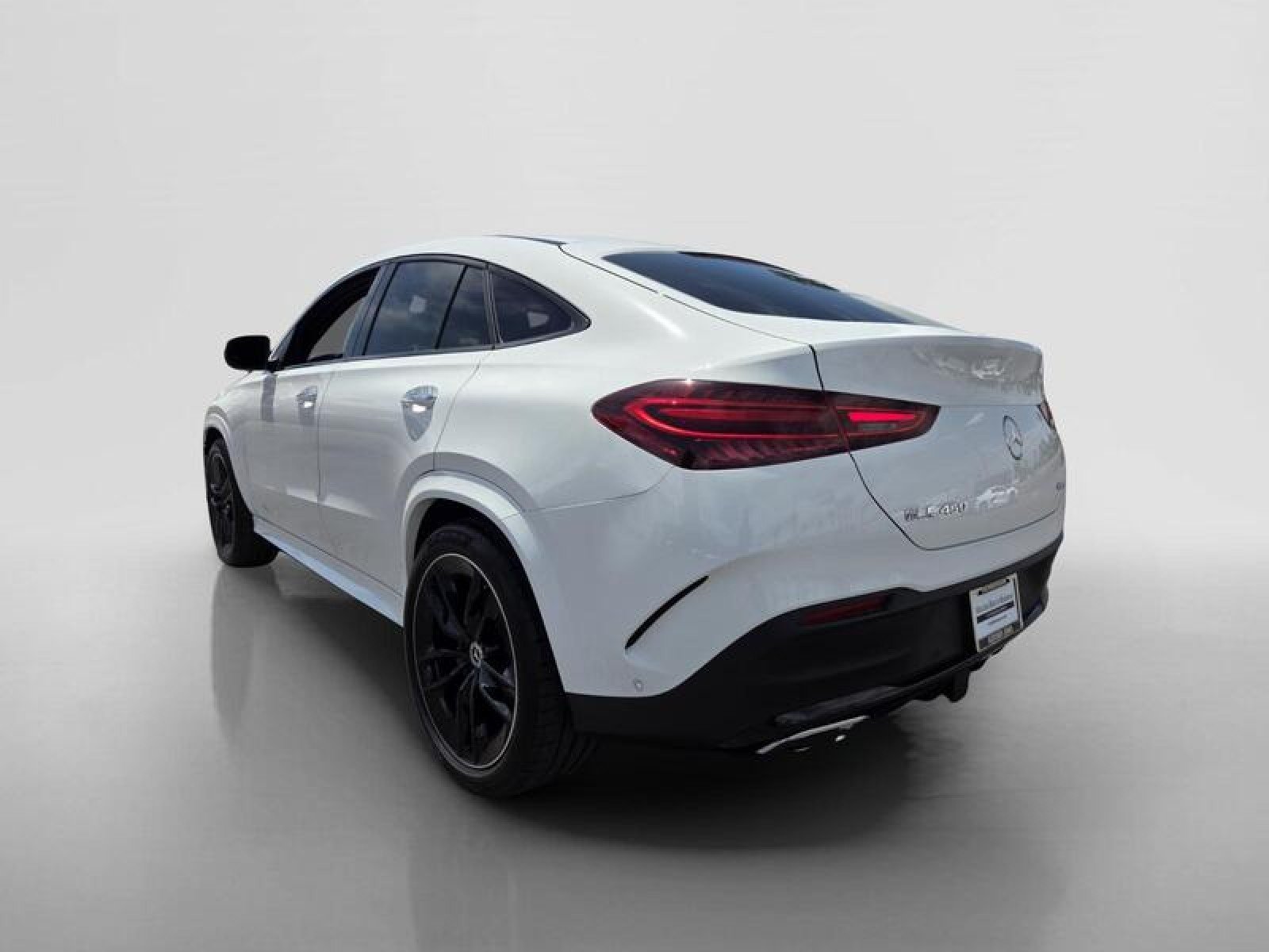 New 2026 Polar White Mercedes-Benz GLE 450 4MATIC® Coupe image 3