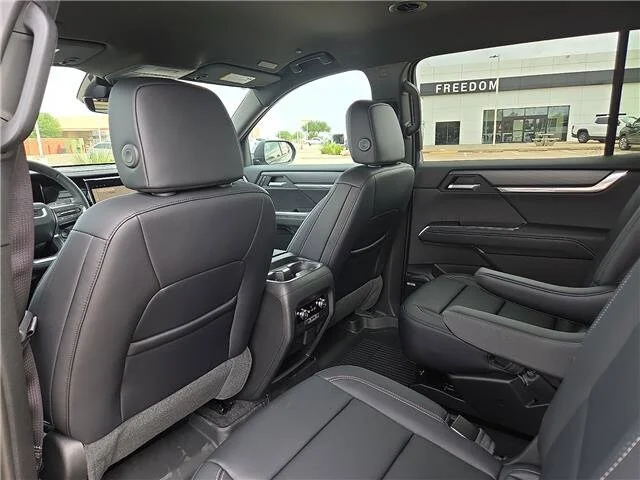 New 2026 Ebony Twilight Metallic GMC Elevation image 10