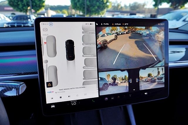 Used 2023  Tesla Long Range image 35