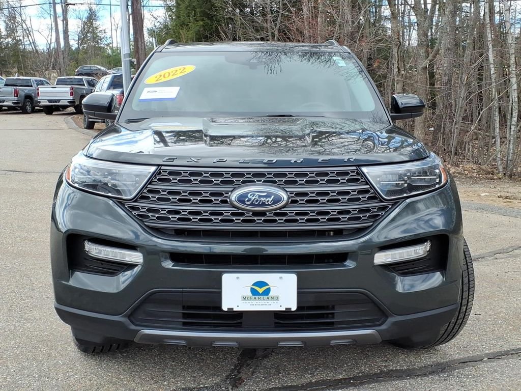 Certified Used 2022 Green Metallic Ford XLT image 8