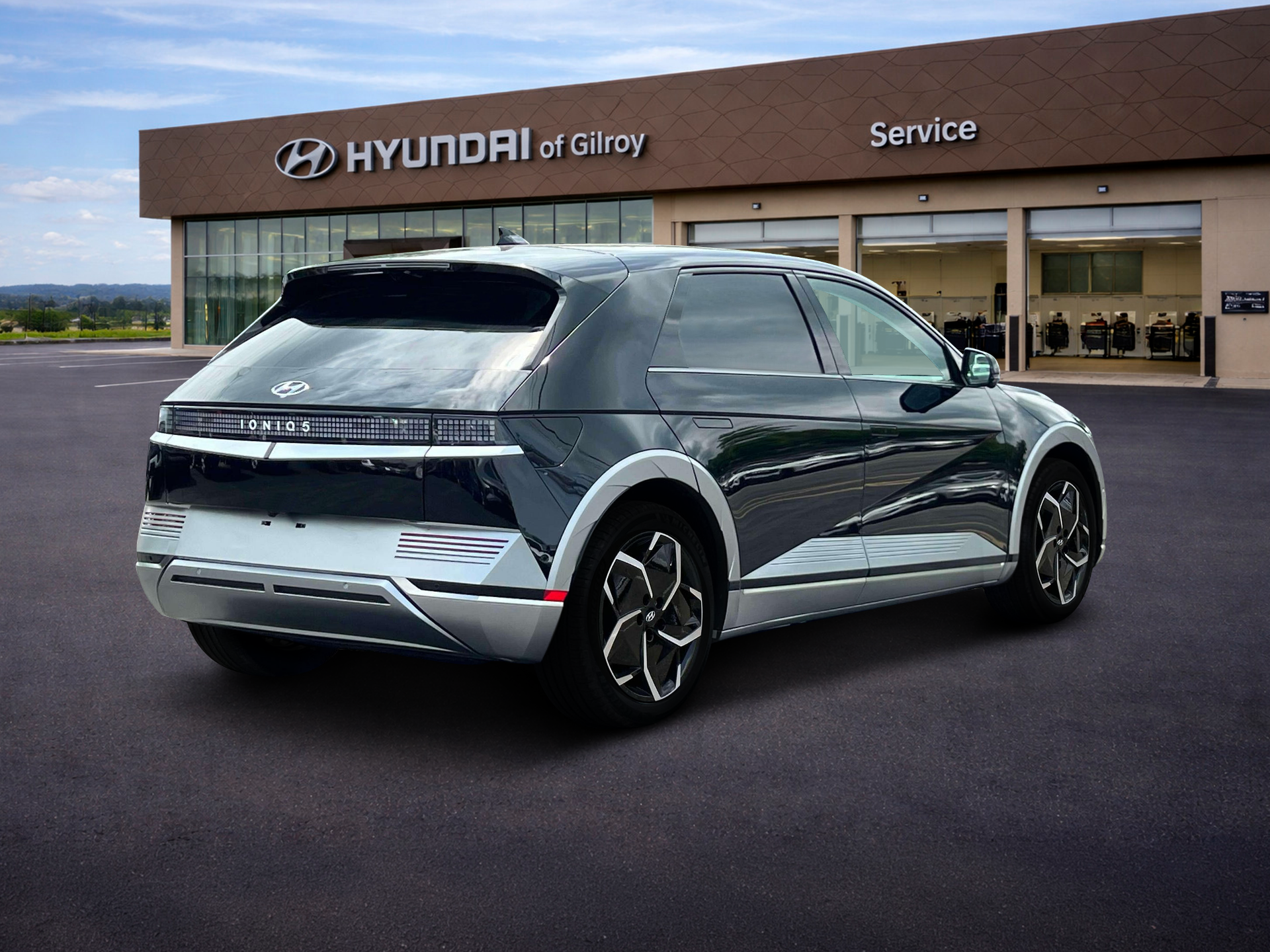 New 2024 Black Hyundai Limited image 7