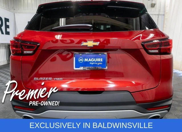 Used 2023 Red Chevrolet LT image 6
