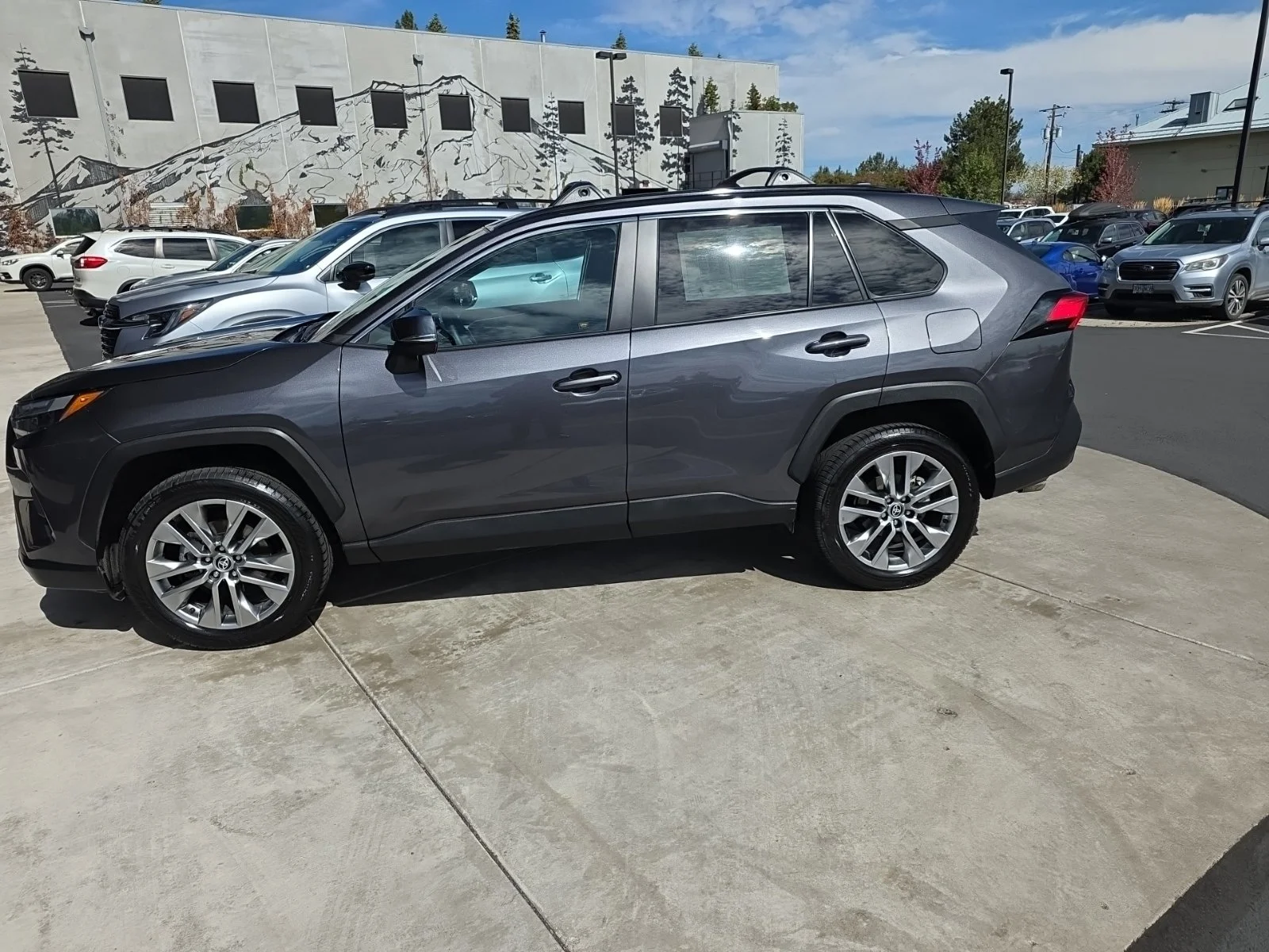 Used 2023 Magnetic Gray Metallic Toyota XLE Premium image 8
