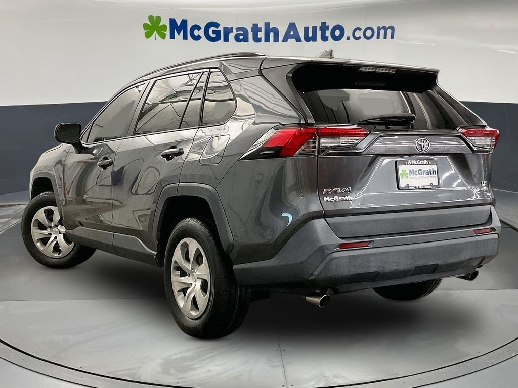 Used 2019 Gray Toyota LE image 3