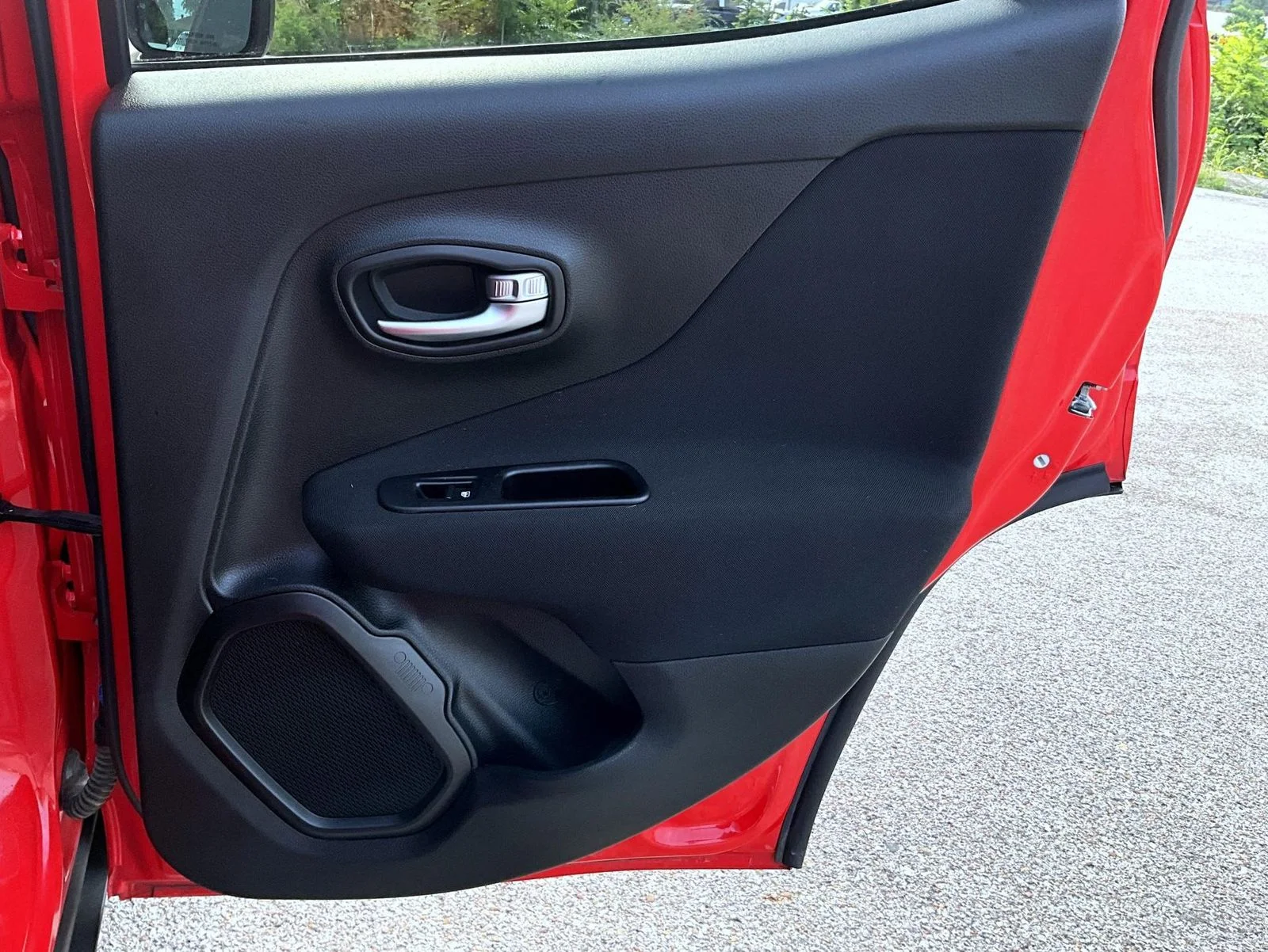 Used 2019 Red Jeep Sport image 20