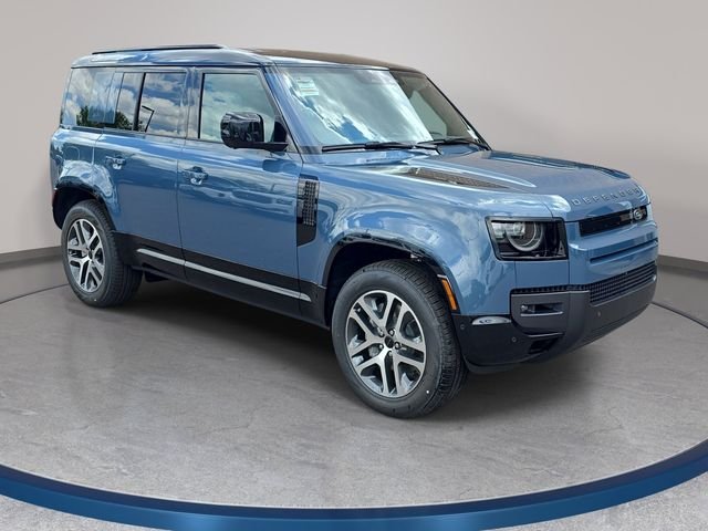 New 2026 Tasman Blue Land Rover X-Dynamic SE image 3