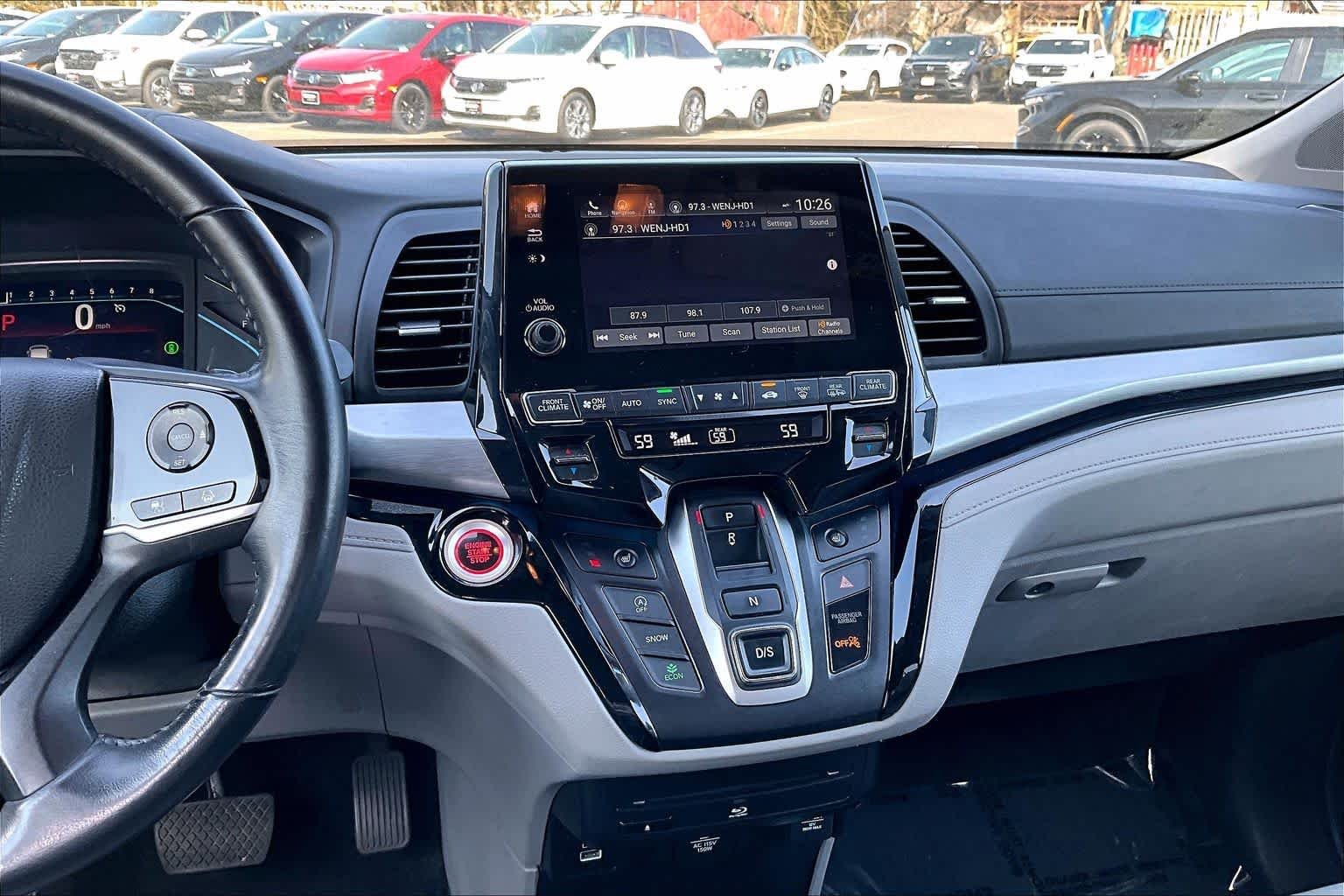 2024 Honda Odyssey Touring - Photo 7