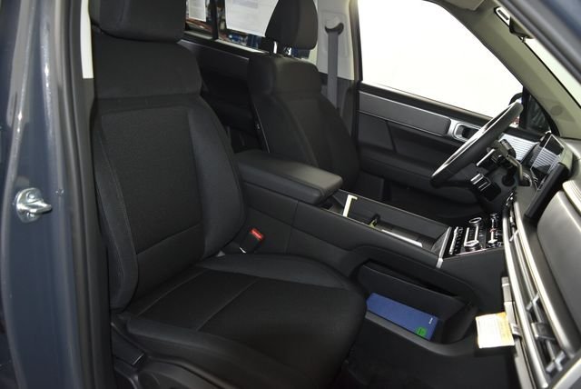 New 2027 Gray Hyundai SE AWD image 34