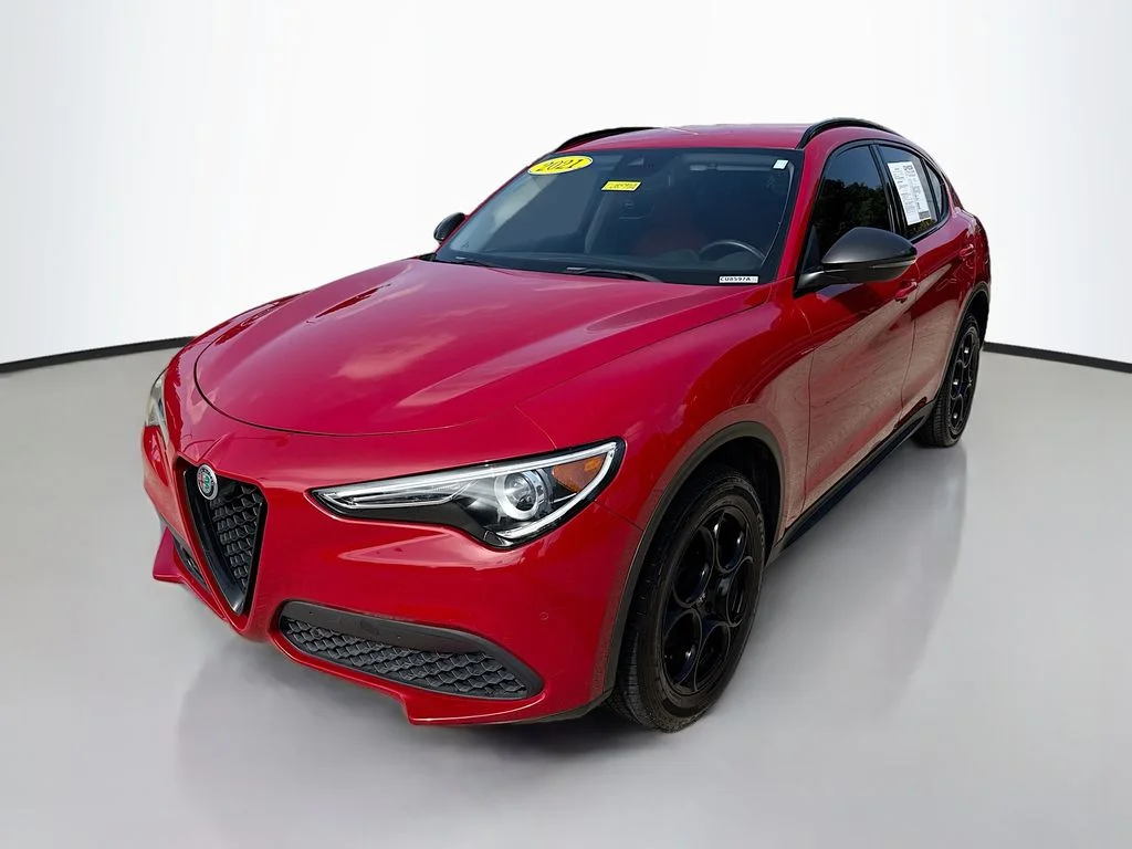 Used 2021 Alfa Rosso Alfa Romeo Sprint image 3