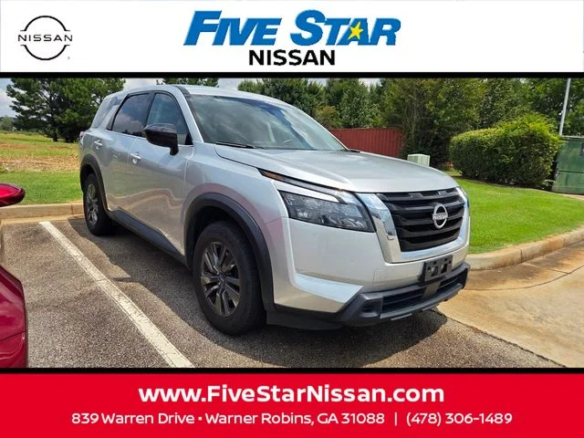 Used 2024 Silver Nissan S image 1