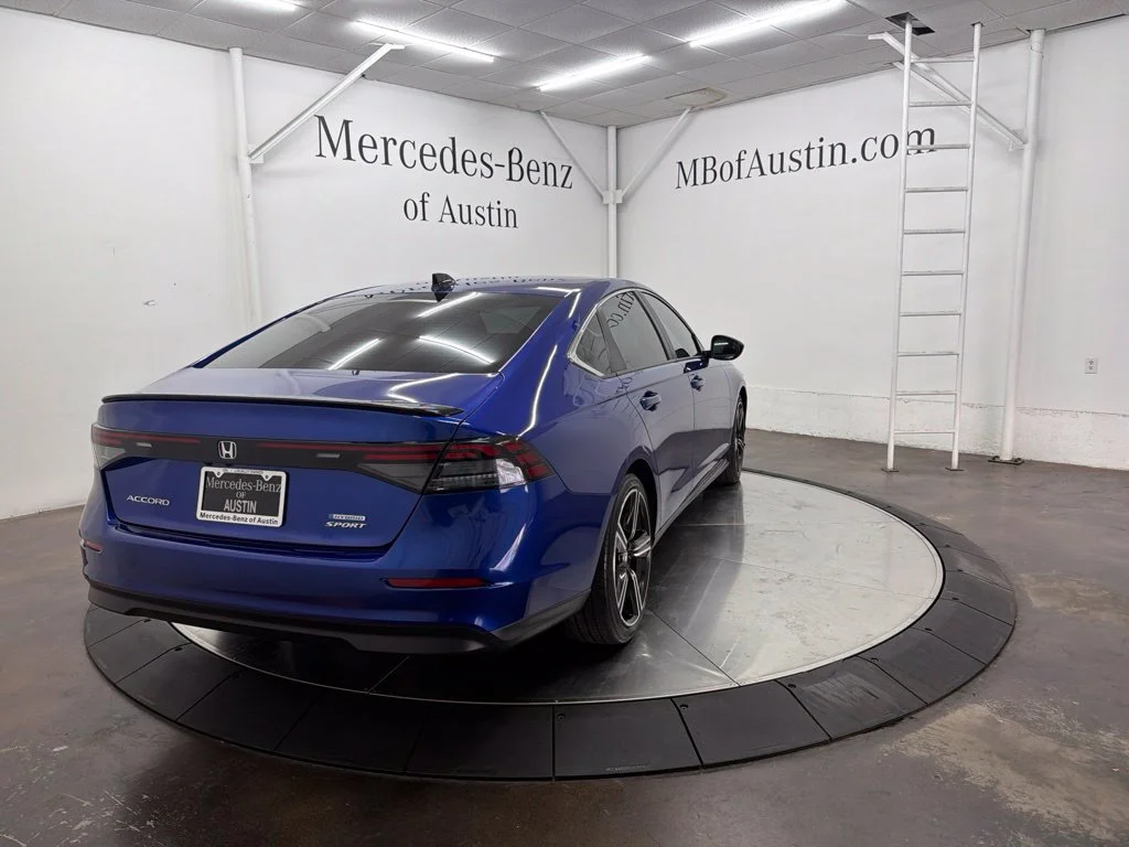 Used 2024 Blue Honda Sport image 7