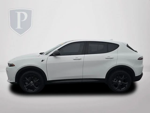 Used 2023  Dodge GT Plus image 10