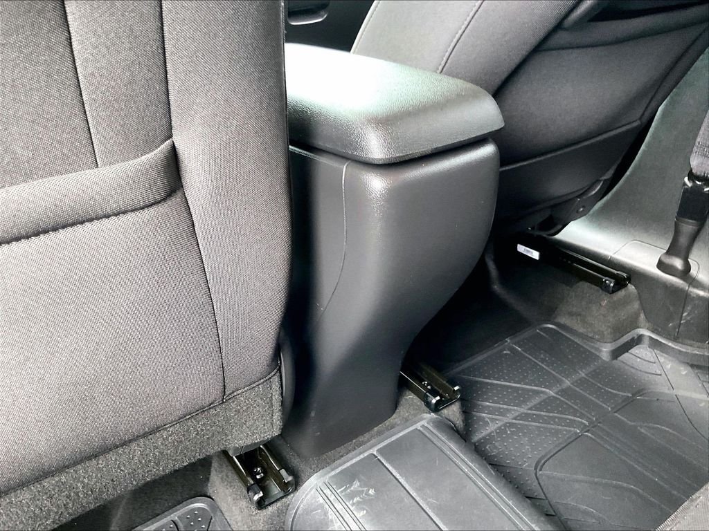Used 2024 White Chevrolet LT image 26