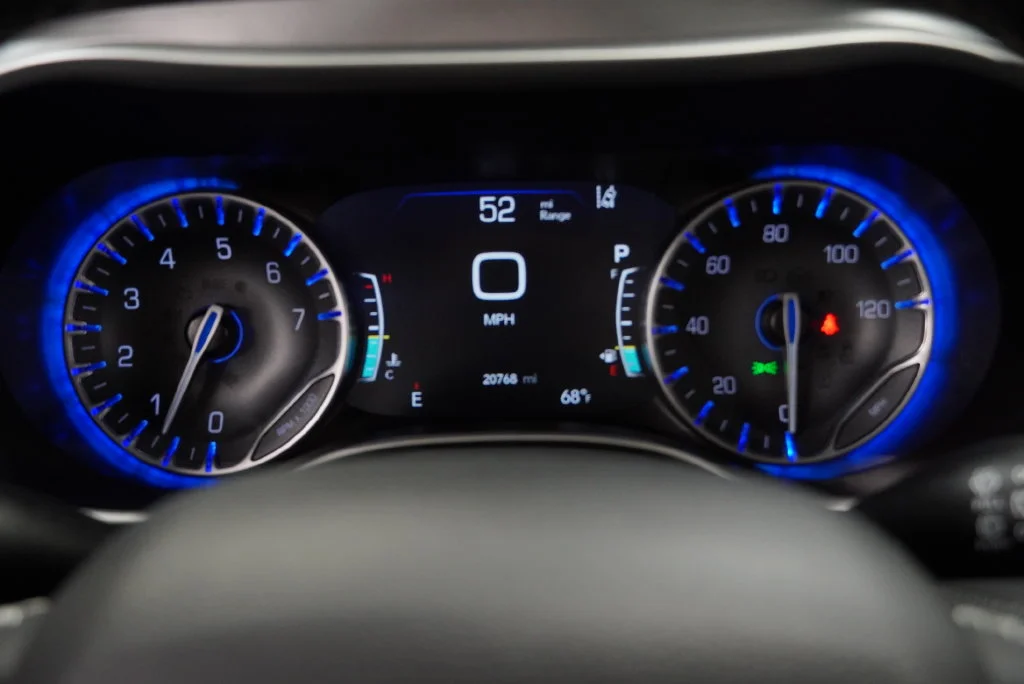 Used 2023 Black Chrysler Touring L image 33