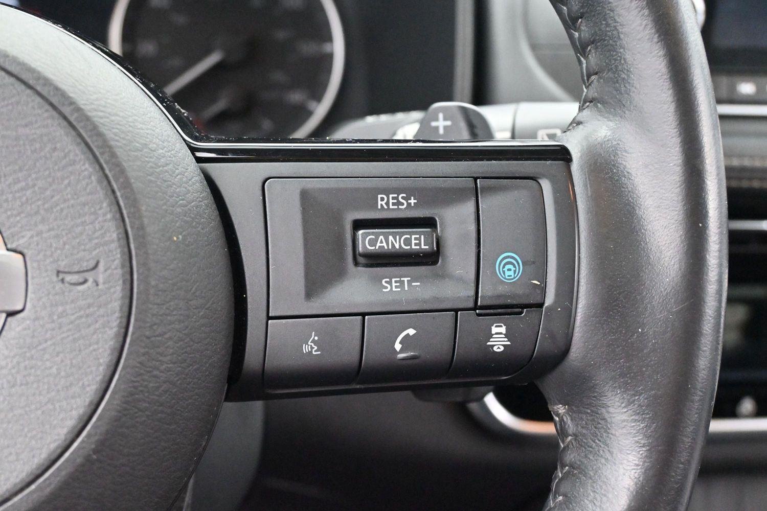 Used 2021 Gun Metallic Nissan SV image 19