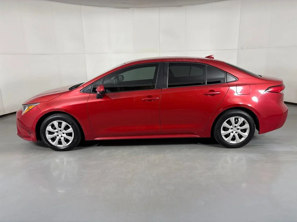 Used 2020 Red Toyota LE image 5