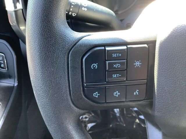 Used 2022 Black Metallic Ford XL image 19