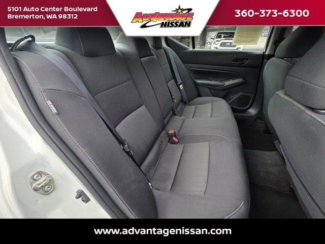 Used 2025 Glacier White Nissan S image 14