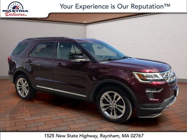 Used 2018 Burgundy Ford XLT image 1