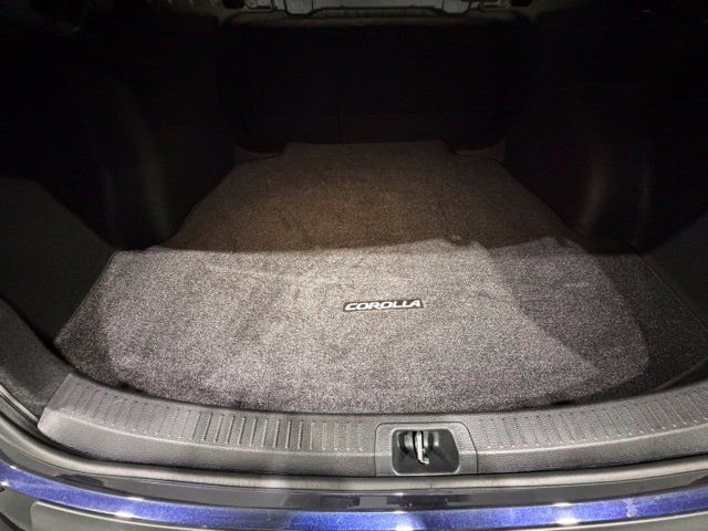 Used 2024  Toyota LE image 21