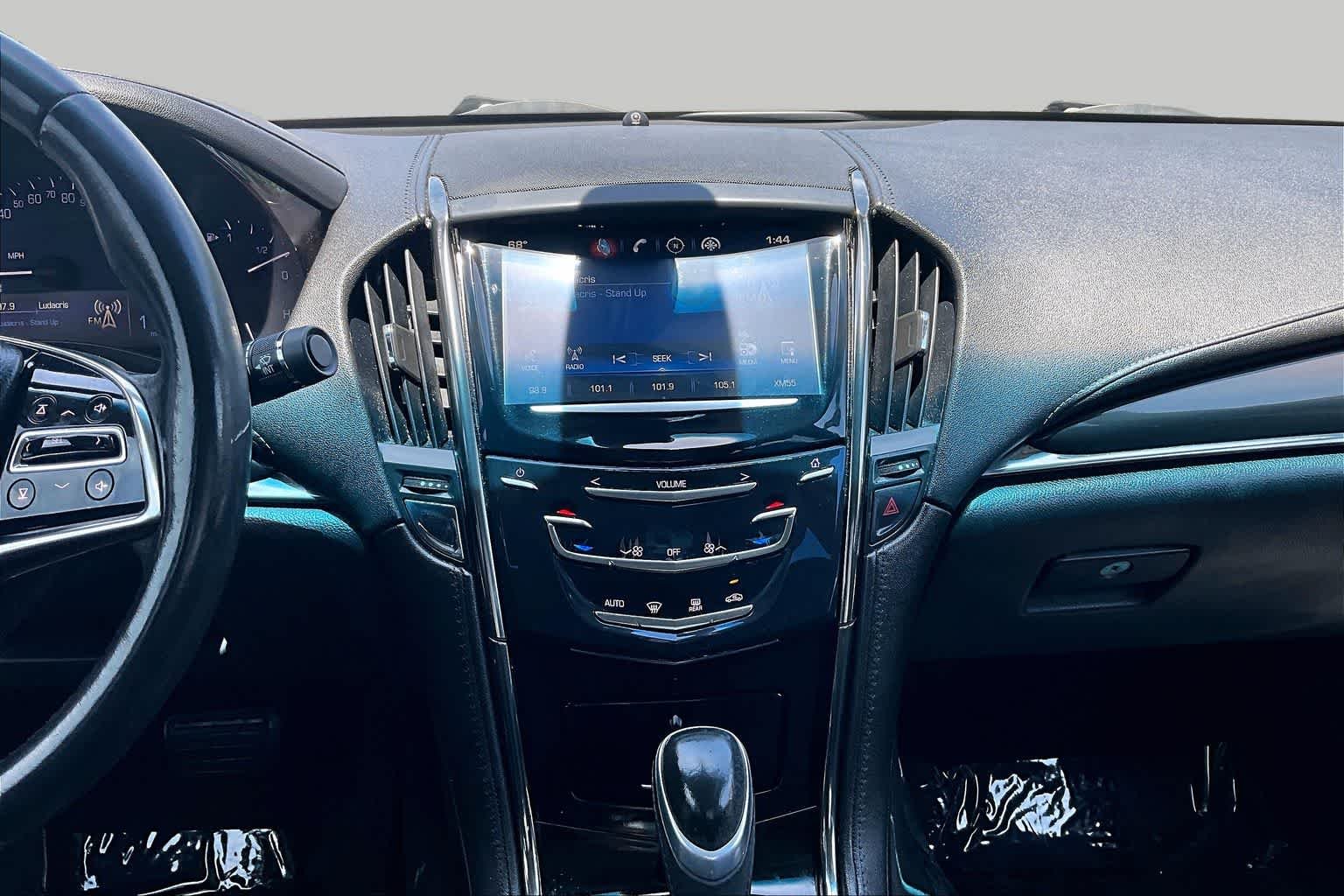 Used 2013 Black Diamond Tricoat Cadillac  image 7