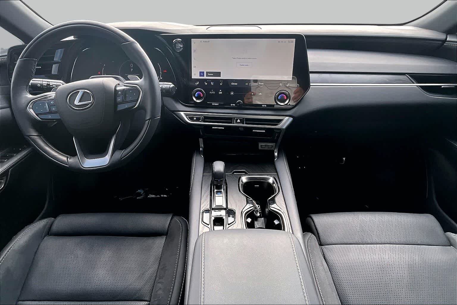 Used 2023 Eminent White Pearl Lexus Luxury image 15